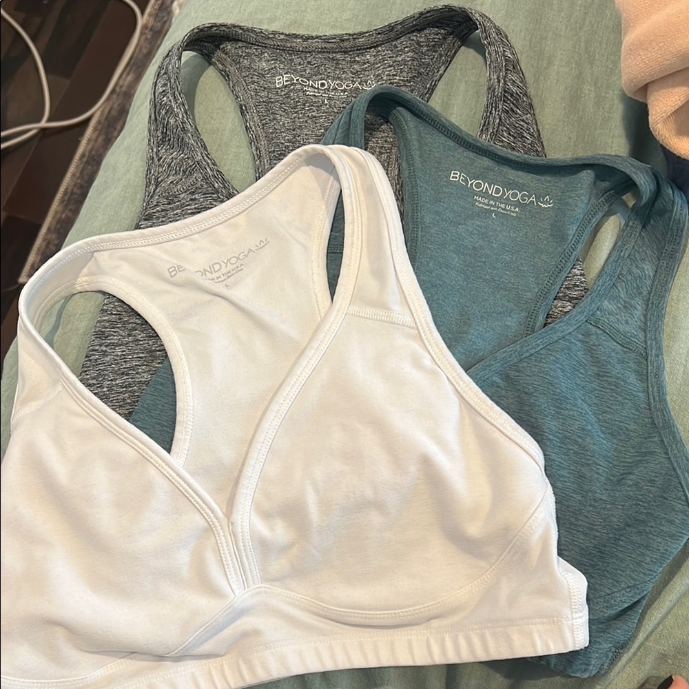 Beyond Yoga Women's Lift Your Spirits Sports Bras